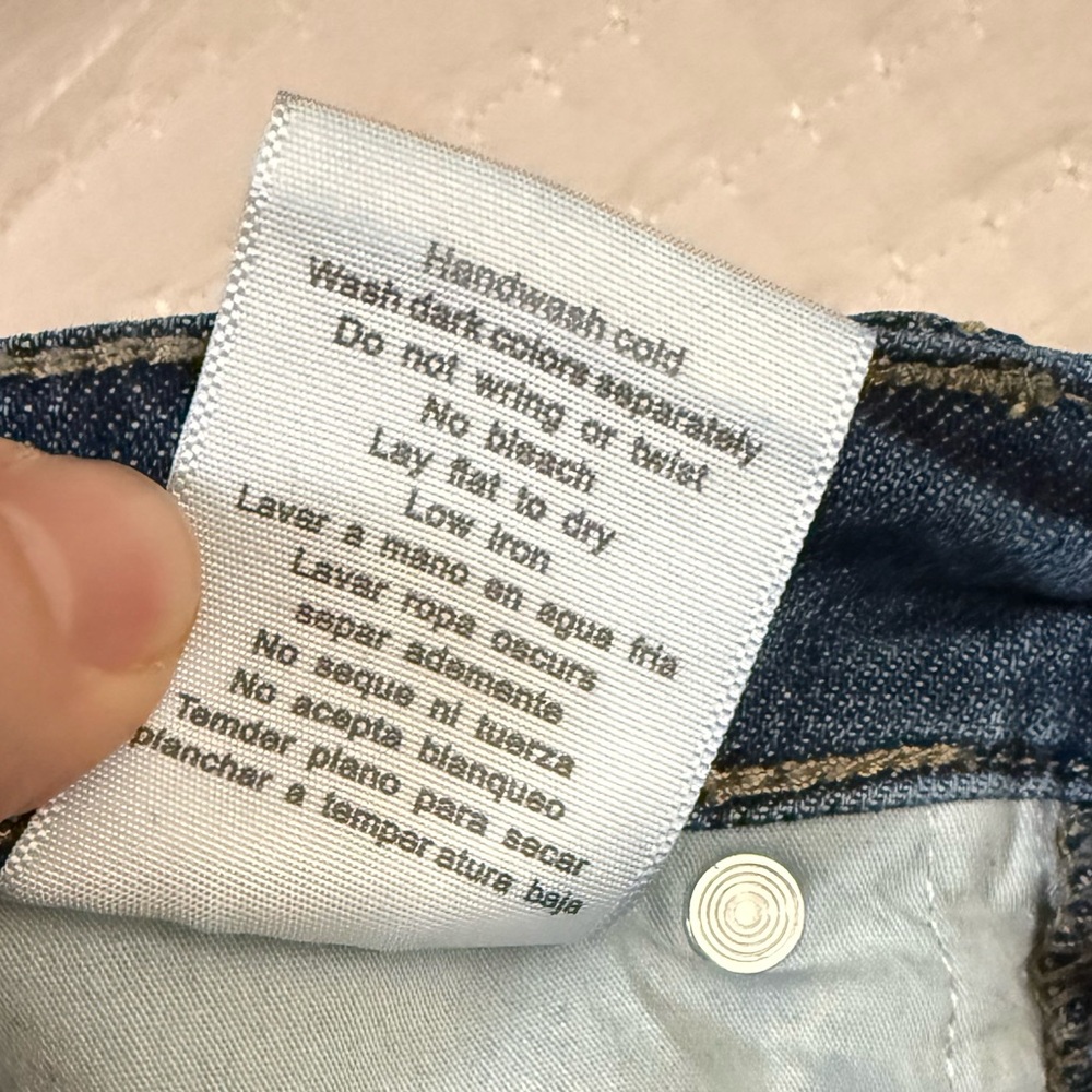 Judy Blue Flare Jeans in Medium Wash Blue - 7/28 - Picture 11 of 12